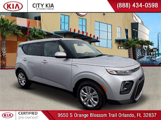 2020 Kia Soul KNDJ23AU3L7105984 2020 Kia Soul