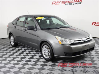 2009 Ford Focus SE 1FAHP35N69W227827 2009 Ford Focus SE