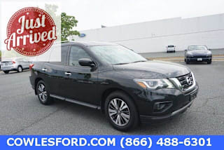 2017 Nissan Pathfinder SV 5N1DR2MM9HC607195 2017 Nissan Pathfinder SV