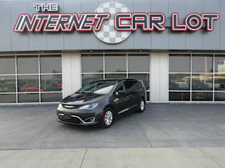 2019 Chrysler Pacifica Touring Plus 2C4RC1FGXKR708659 2019 Chrysler Pacifica Touring Plus