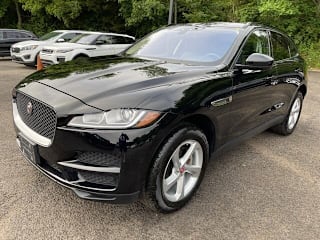2017 Jaguar F-PACE 35t Premium SADCJ2BV3HA880488 2017 Jaguar F-PACE 35t Premium
