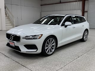 2020 Volvo V60 T5 Momentum YV1102EKXL2399738 2020 Volvo V60 T5 Momentum
