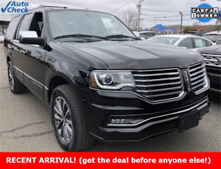 2017 Lincoln Navigator Select 5LMJJ2HT3HEL10646 2017 Lincoln Navigator Select