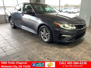 2019 Kia Optima 5XXGT4L38KG306738 2019 Kia Optima