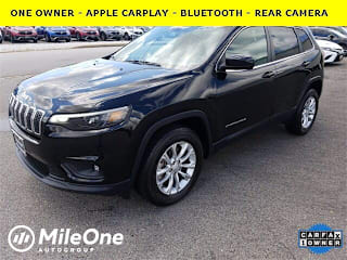 2019 Jeep Cherokee 1C4PJMCB0KD361806 2019 Jeep Cherokee