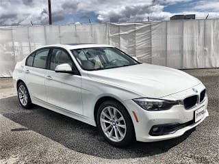 2017 BMW 3 Series 320i xDrive WBA8A3C36HA067017 2017 BMW 3 Series 320i xDrive