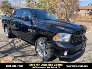 2017 Ram Pickup 1500 3C6RR7KT4HG718923 2017 Ram Pickup 1500