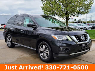 2017 Nissan Pathfinder SL 5N1DR2MM8HC903759 2017 Nissan Pathfinder SL