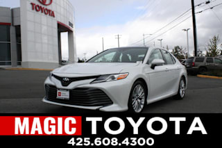 2019 Toyota Camry XLE 4T1B11HK1KU740987 2019 Toyota Camry XLE