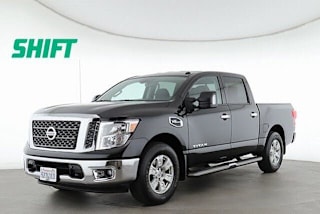 2017 Nissan Titan SV 1N6AA1E68HN540325 2017 Nissan Titan SV