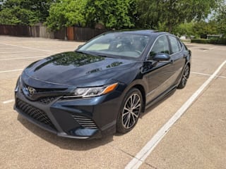 2019 Toyota Camry SE 4T1B11HK7KU702552 2019 Toyota Camry SE