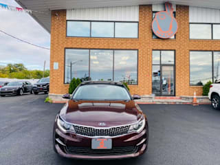 2017 Kia Optima 5XXGU4L39HG169587 2017 Kia Optima