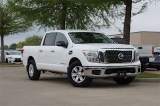 2017 Nissan Titan SV 1N6AA1EK7HN562099 2017 Nissan Titan SV
