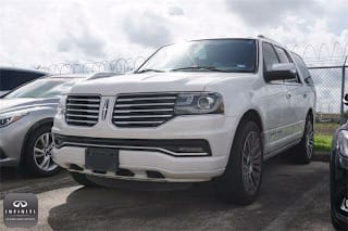 2015 Lincoln Navigator Base 5LMJJ2HT6FEJ13841 2015 Lincoln Navigator Base