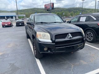 2008 Mitsubishi Raider 1Z7HT28K58S620486 2008 Mitsubishi Raider