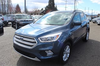 2018 Ford Escape 1FMCU9HD4JUB31001 2018 Ford Escape