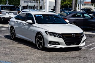 2018 Honda Accord 1HGCV1F39JA051807 2018 Honda Accord