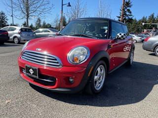 2011 MINI Cooper WMWSU3C55BT092016 2011 MINI Cooper