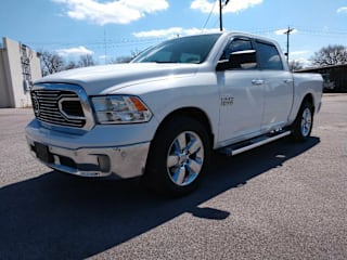 2016 Ram Pickup 1500 SLT 1C6RR6LG3GS404201 2016 Ram Pickup 1500 SLT