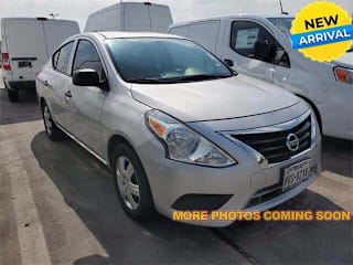 2015 Nissan Versa 1.6 S 3N1CN7AP0FL827563 2015 Nissan Versa 1.6 S