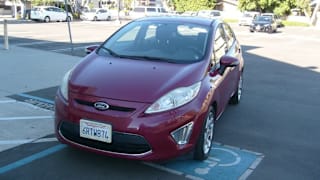 2011 Ford Fiesta SES 3FADP4FJ6BM176996 2011 Ford Fiesta SES