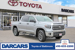 2019 Toyota Tundra SR5 5TFDW5F1XKX811988 2019 Toyota Tundra SR5
