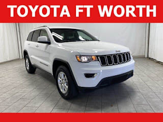 2018 Jeep Grand Cherokee Laredo 1C4RJFAG3JC304328 2018 Jeep Grand Cherokee Laredo