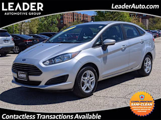 2017 Ford Fiesta SE 3FADP4BJ4HM140559 2017 Ford Fiesta SE