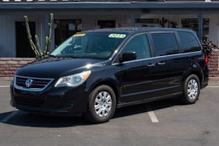 2011 Volkswagen Routan S 2V4RW4DG8BR669586 2011 Volkswagen Routan S