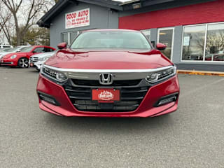 2019 Honda Accord 1HGCV1F56KA003894 2019 Honda Accord