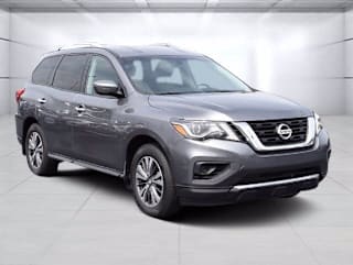 2017 Nissan Pathfinder S 5N1DR2MN3HC627032 2017 Nissan Pathfinder S