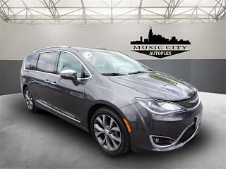 2018 Chrysler Pacifica Limited 2C4RC1GG3JR154359 2018 Chrysler Pacifica Limited