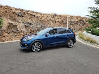 2020 Kia Niro Touring KNDCC3LC0L5421154 2020 Kia Niro Touring