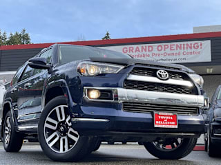 2018 Toyota 4Runner SR5 JTEBU5JR0J5595715 2018 Toyota 4Runner SR5