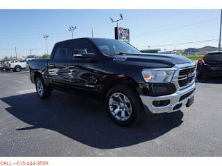 2019 Ram Pickup 1500 Big Horn 1C6RREFT5KN617385 2019 Ram Pickup 1500 Big Horn