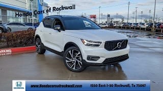 2021 Volvo XC40 YV4162UM8M2415781 2021 Volvo XC40