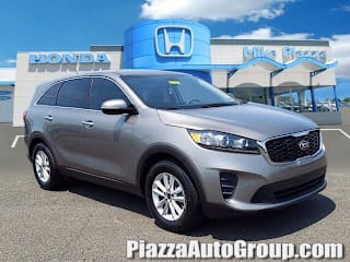2019 Kia Sorento LX 5XYPG4A33KG479604 2019 Kia Sorento LX