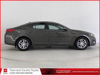 2013 Kia Optima LX 5XXGM4A71DG101882 2013 Kia Optima LX