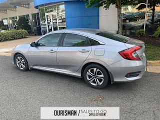 2018 Honda Civic LX 2HGFC2F5XJH561563 2018 Honda Civic LX
