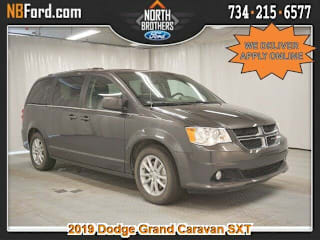 2019 Dodge Grand Caravan SXT 2C4RDGCG2KR616630 2019 Dodge Grand Caravan SXT