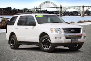2010 Ford Explorer XLT 1FMEU7DE2AUA24198 2010 Ford Explorer XLT