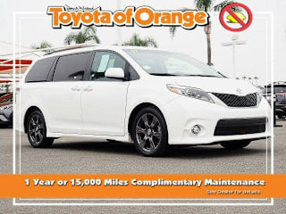 2017 Toyota Sienna SE 8-Passenger 5TDXZ3DC7HS892847 2017 Toyota Sienna SE 8-Passenger