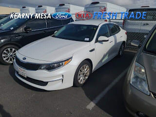 2018 Kia Optima 5XXGT4L37JG266103 2018 Kia Optima