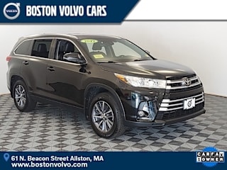2019 Toyota Highlander XLE 5TDJZRFHXKS981532 2019 Toyota Highlander XLE
