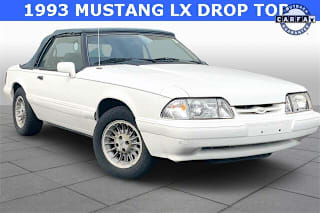 1993 Ford Mustang LX 1FACP44M1PF194709 1993 Ford Mustang LX