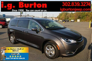 2018 Chrysler Pacifica Hybrid Limited 2C4RC1N70JR365215 2018 Chrysler Pacifica Hybrid Limited