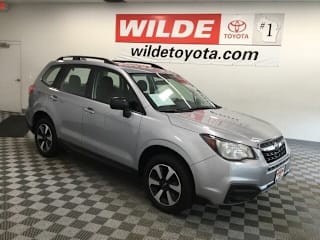 2018 Subaru Forester 2.5i JF2SJABC3JH549926 2018 Subaru Forester 2.5i