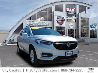 2018 Buick Enclave Essence 5GAERBKW5JJ249092 2018 Buick Enclave Essence