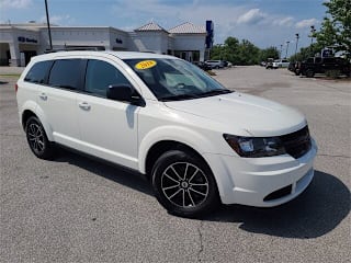 2018 Dodge Journey SE 3C4PDCAB1JT527456 2018 Dodge Journey SE