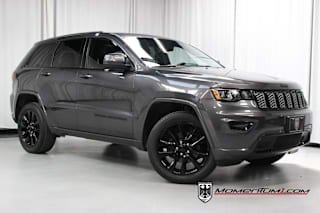 2018 Jeep Grand Cherokee Altitude 1C4RJFAG7JC487233 2018 Jeep Grand Cherokee Altitude